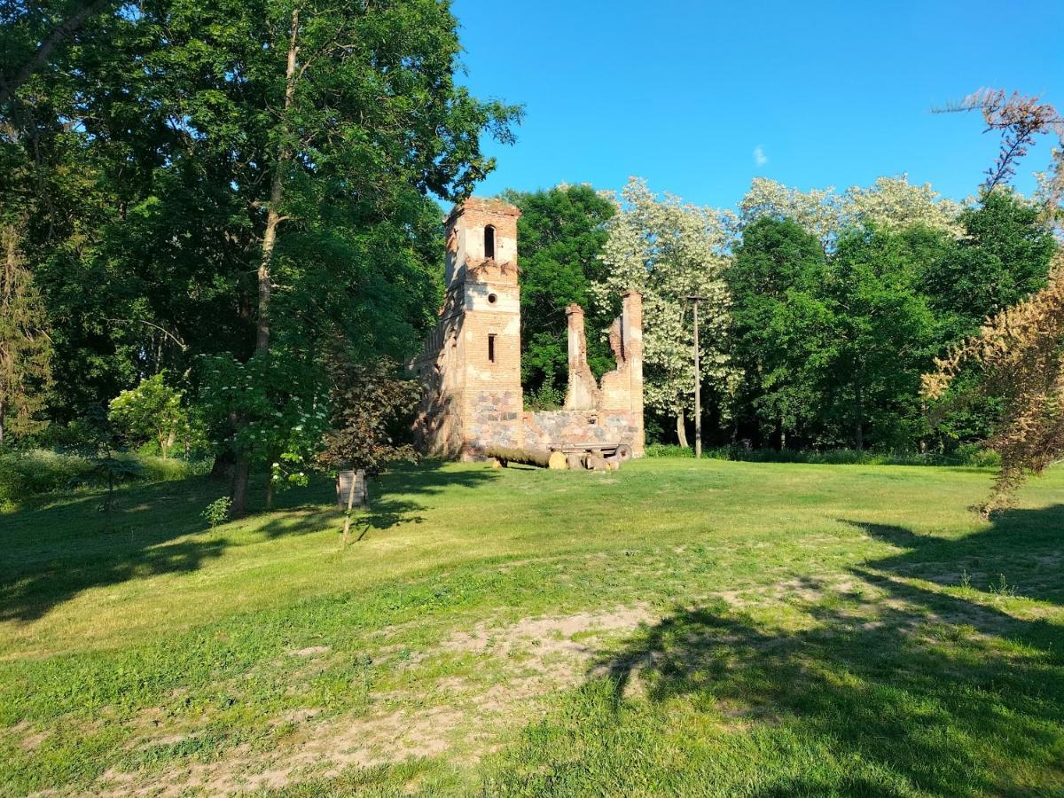 Dwor Woskrzenice Hotel Biała Podlaska Exterior foto