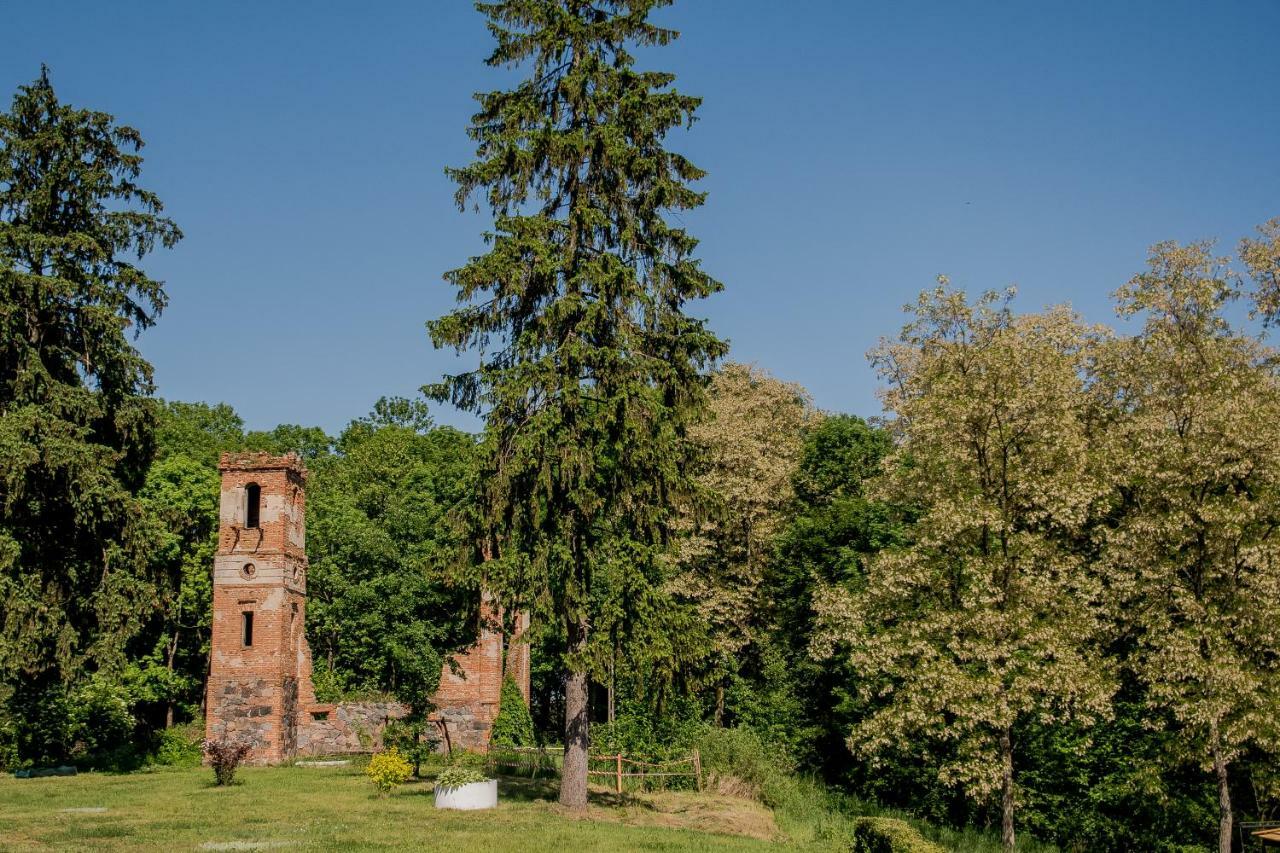 Dwor Woskrzenice Hotel Biała Podlaska Exterior foto