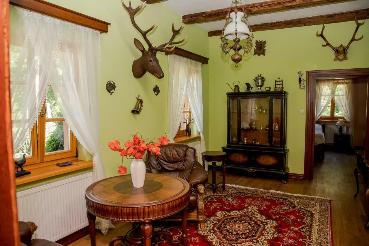 Dwor Woskrzenice Hotel Biała Podlaska Exterior foto