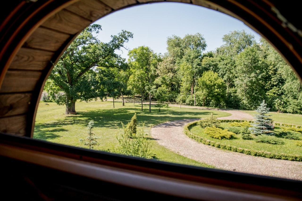 Dwor Woskrzenice Hotel Biała Podlaska Exterior foto